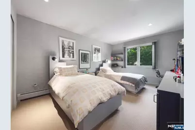 5 Bourbon Street, Wayne, NJ 07470 - Photo 32