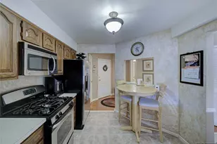 101 Quartz Ln, Paterson, NJ 07501 - Photo 30
