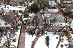 624 Ramapo Rd, Teaneck Township, NJ 07666 - Photo 8