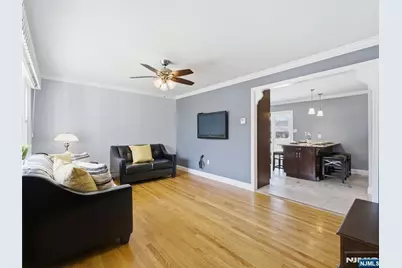 29 Evergreen Avenue, Wanaque, NJ 07420 - Photo 4