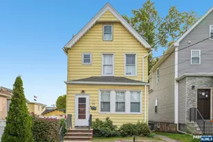 670 Devon St, Kearny, NJ 07032 - Photo 8