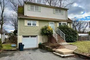 211 Bedford Rd, Dumont, NJ 07628 - Photo 2