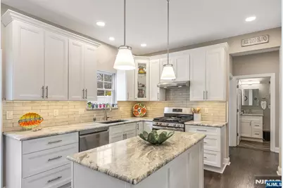 7 Winding Ridge Road, Jefferson Township, NJ 07849 - Photo 14