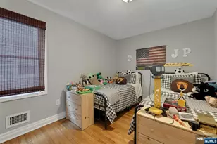 93 Richmond St, Lodi, NJ 07644 - Photo 34