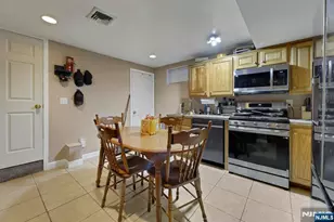 93 Richmond St, Lodi, NJ 07644 - Photo 38