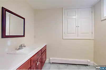 10 Hope Street, Montvale, NJ 07645 - Photo 34