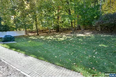 10 Hope Street, Montvale, NJ 07645 - Photo 38