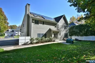 10 Hope St, Montvale, NJ 07645 - Photo 36