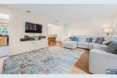 18 Juniper Terrace, Ringwood, NJ 07456 - Photo 4