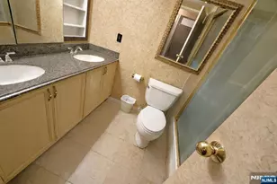 1527 Harmon Cove Tower, Secaucus, NJ 07094 - Photo 6