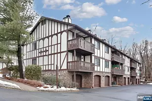 302 Mark Twain Way 302, Mahwah, NJ 07430 - Photo 38