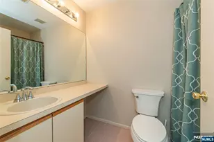 119 Woods Edge Dr, Roxbury Township, NJ 07876 - Photo 18