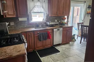 15 Webster Ave, Paterson, NJ 07501 - Photo 2