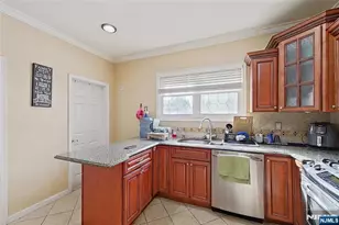 80 Newark Ave, Paterson, NJ 07503 - Photo 16