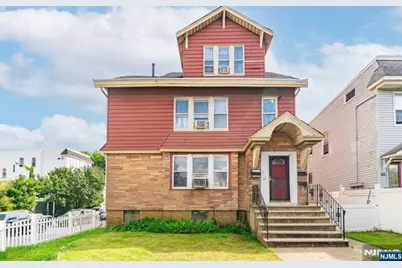 600 Chancellor Avenue, Irvington, NJ 07111 - Photo 1
