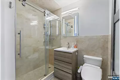 6050 E John F Kennedy Boulevard 20G #20G, West New York, NJ 07093 - Photo 18