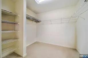 8005 Brittany Dr 8005, Wayne, NJ 07470 - Photo 24