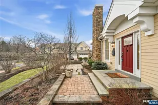 8 Woodstone Cir, Millburn, NJ 07078 - Photo 4