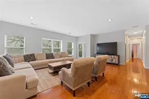 511 Brittany Dr, Wayne, NJ 07470 - Photo 2