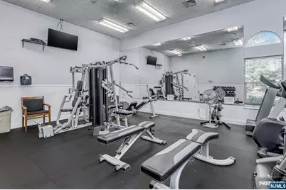 511 Brittany Drive, Wayne, NJ 07470 - Photo 20