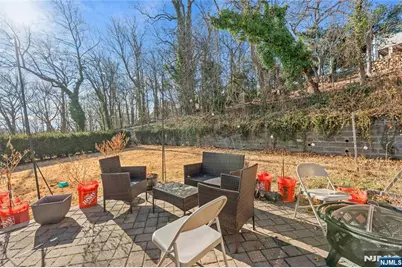 59 Susan Court, Clifton, NJ 07012 - Photo 20