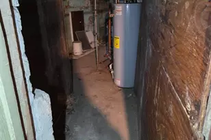 245-247 Ct Ave, Lyndhurst Township, NJ 07071 - Photo 2