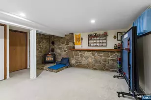 127 Tuella Ave, Elmwood Park, NJ 07407 - Photo 28