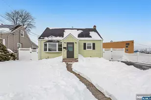 127 Tuella Ave, Elmwood Park, NJ 07407 - Photo 2