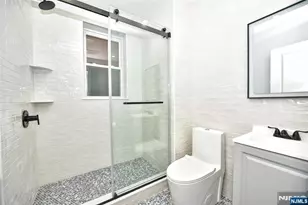 11 1/2 Rutgers Ave 4, Jersey City, NJ 07305 - Photo 18