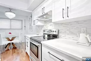 1110 River Road 105, Edgewater, NJ 07020 - Photo 10