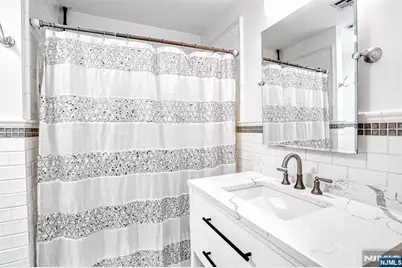 1110 River Road 105 #105, Edgewater, NJ 07020 - Photo 14