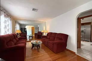 521 Weart Ave, Lyndhurst Township, NJ 07071 - Photo 4