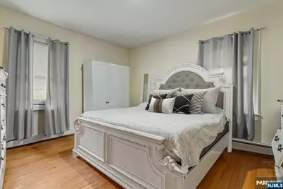 241 Rea Avenue, Hawthorne, NJ 07506 - Photo 14