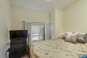 241 Rea Ave, Hawthorne, NJ 07506 - Photo 20