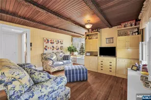 265 Little Falls Rd, Cedar Grove, NJ 07009 - Photo 28