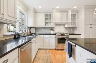 275 Linden Rd, Wayne, NJ 07470 - Photo 22