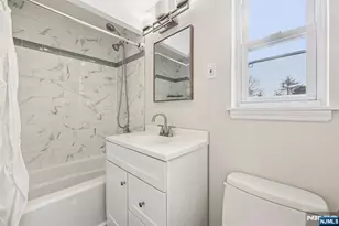 4 Lockwood Ln, Closter, NJ 07624 - Photo 14