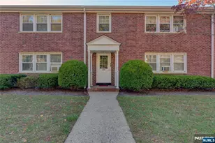 255 Bogert 2A, River Edge, NJ 07661 - Photo 2