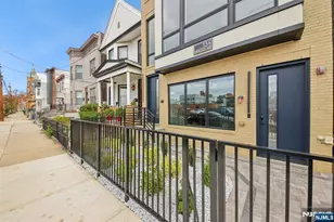 134 Hancock 3, Jersey City, NJ 07307 - Photo 2