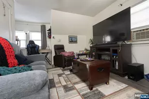 10 Glennon Pl, West Orange Township, NJ 07052 - Photo 18