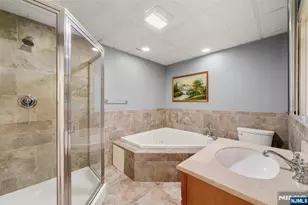 172 Briarheath Ln, Clark Township, NJ 07066 - Photo 30