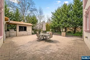 172 Briarheath Ln, Clark Township, NJ 07066 - Photo 32