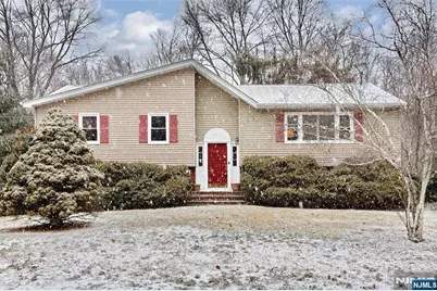 131 James Drive, Ringwood, NJ 07456 - Photo 2