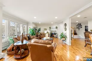 385A Roosevelt, Fairview, NJ 07022 - Photo 6