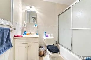 385A Roosevelt, Fairview, NJ 07022 - Photo 38