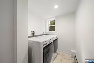 1128 Abbott Blvd, Fort Lee, NJ 07024 - Photo 24