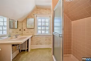 76 Forest Rd, Tenafly, NJ 07670 - Photo 24