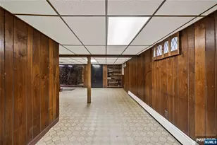 15 Inwood St, Clifton, NJ 07011 - Photo 18