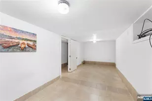 58 Van Buren St, Newark, NJ 07105 - Photo 18