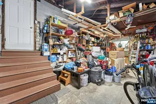 181 Phelps Ave, Bergenfield, NJ 07621 - Photo 30
